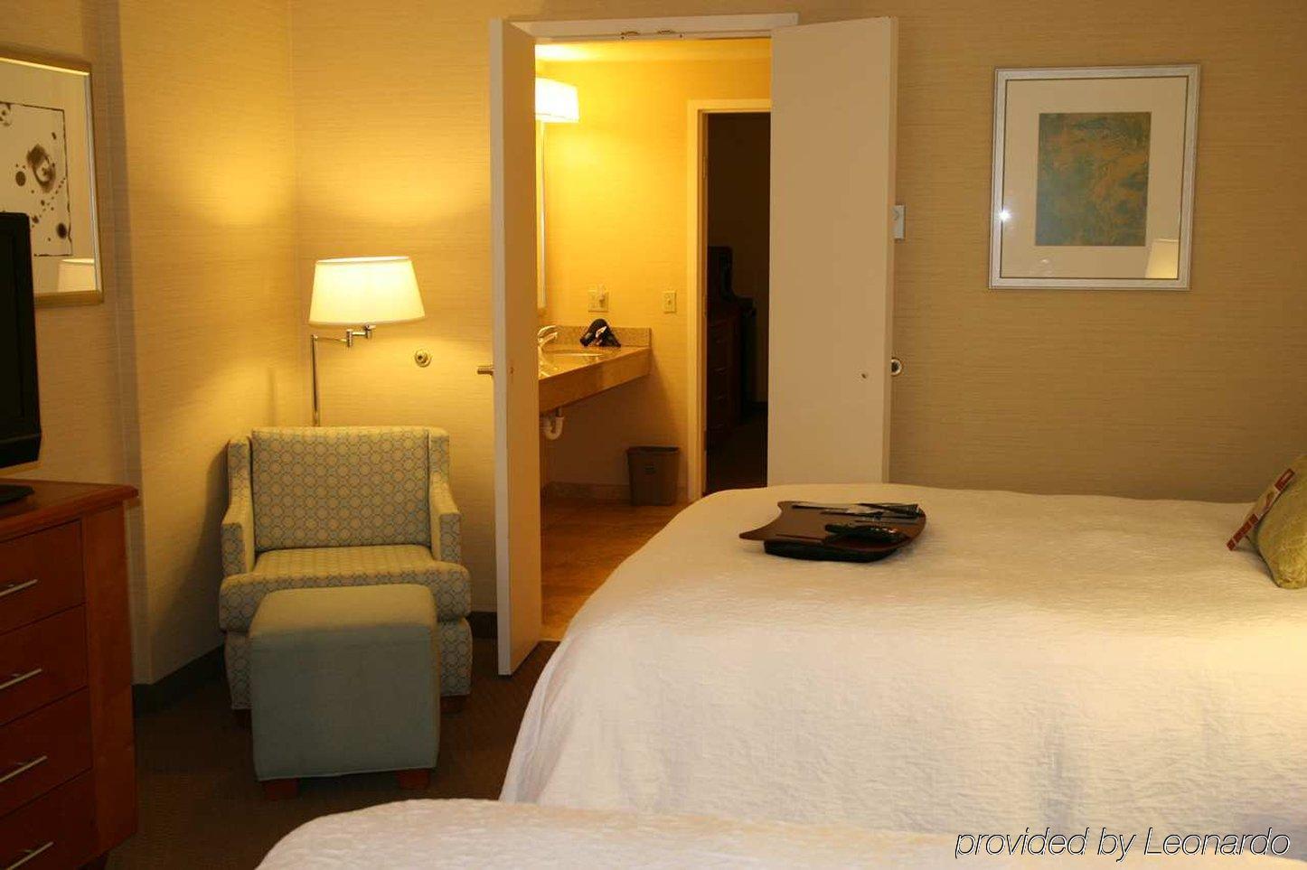 Hampton Inn & Suites Milwaukee Downtown Habitación foto